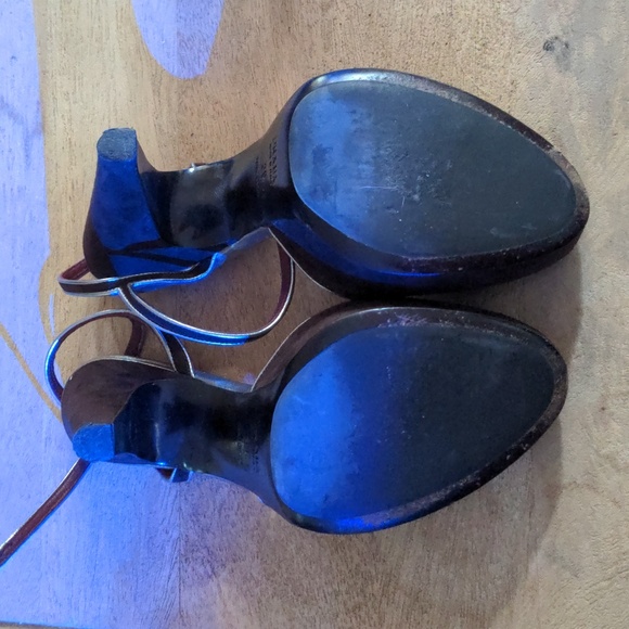 Prada Vero Cuoio Heels sz 39 - Picture 5 of 6